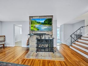 6 Woodward Rd, Framingham MA 01701