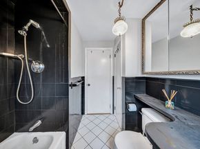 6 Woodward Rd, Framingham MA 01701