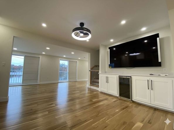 30 Russell Road 30, Chelmsford MA 01863