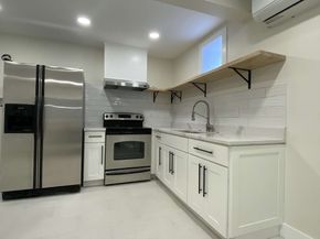 30 Russell Road 30, Chelmsford MA 01863