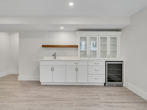 17 Hamilton Road, Lexington MA 02420