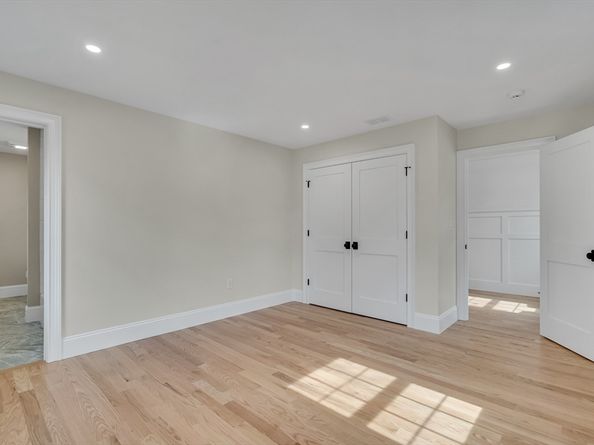 17 Hamilton Road, Lexington MA 02420