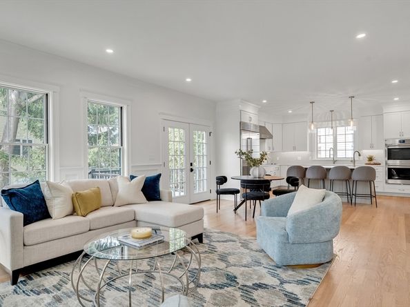 17 Hamilton Road, Lexington MA 02420