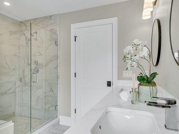 17 Hamilton Road, Lexington MA 02420