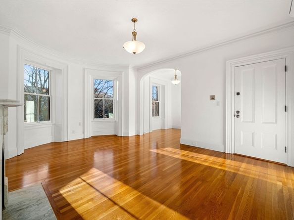 548 Massachusetts Ave 3, Boston MA 02118