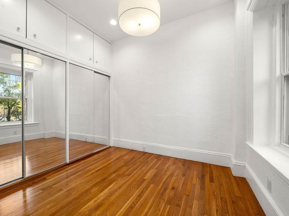 548 Massachusetts Ave 3, Boston MA 02118