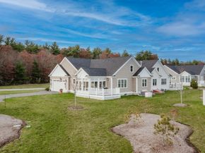 4 Sarahbeth Lane 1, Rochester MA 02770