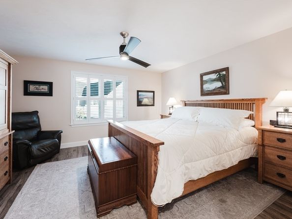 4 Sarahbeth Lane 1, Rochester MA 02770