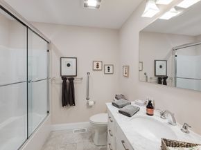 4 Sarahbeth Lane 1, Rochester MA 02770