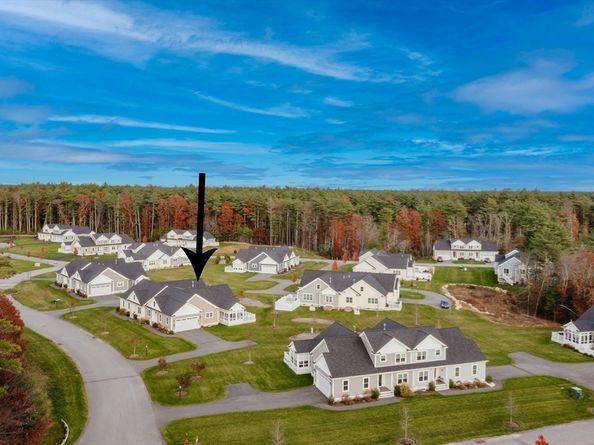 4 Sarahbeth Lane 1, Rochester MA 02770