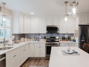 4 Sarahbeth Lane 1, Rochester MA 02770