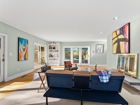 84 Davison Dr., Lincoln MA 01773