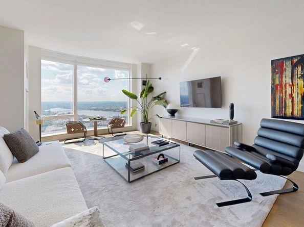 240 Devonshire Street 5104, Boston MA 02110