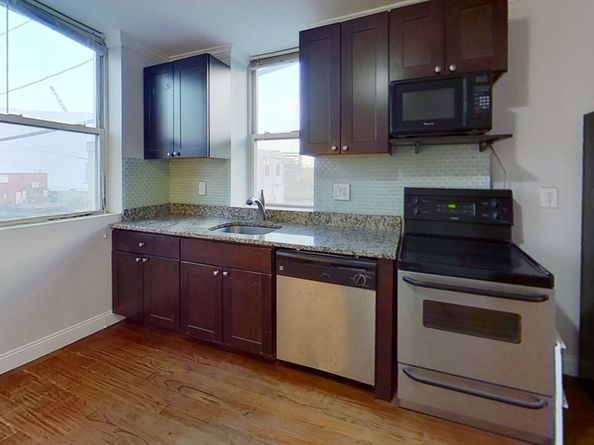 11 Williams Street, Chelsea MA 02150