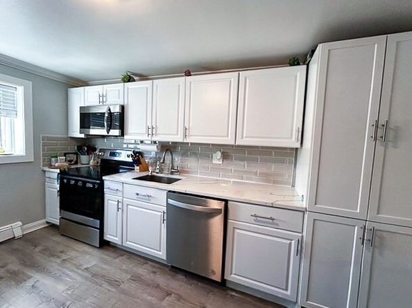 42 Bryon Rd 6, Boston MA 02132