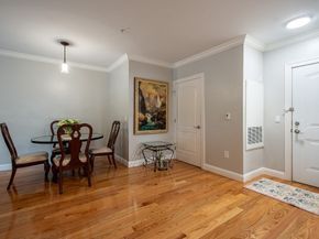 990 Vfw Pkwy 204, Boston MA 02132