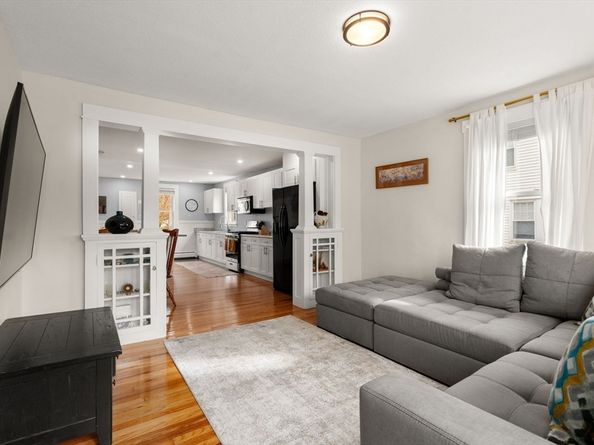 7 King Street, Maynard MA 01754