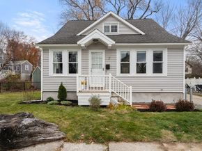 7 King Street, Maynard MA 01754