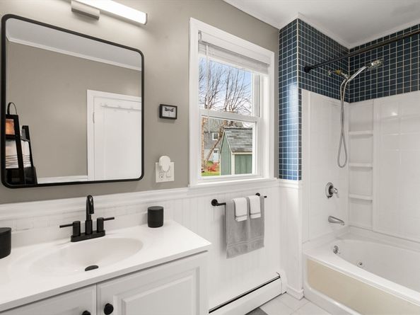 7 King Street, Maynard MA 01754