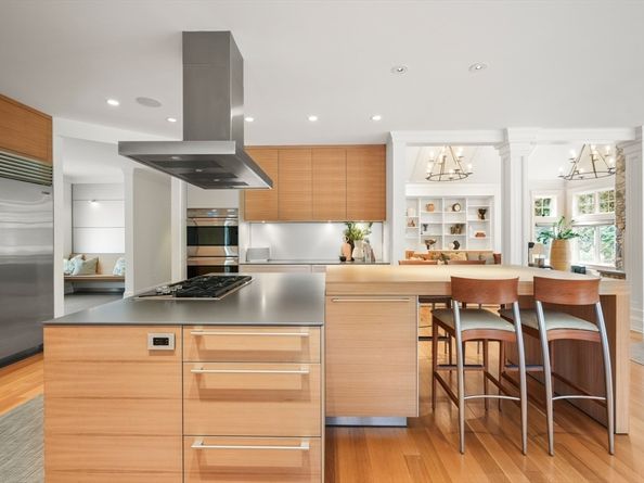 55 Ridge Hill Farm Rd, Wellesley MA 02482