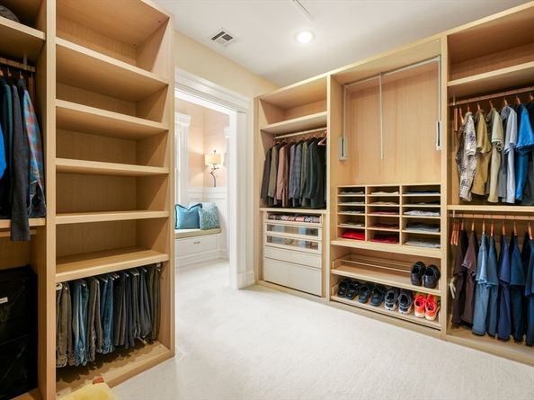 55 Ridge Hill Farm Rd, Wellesley MA 02482