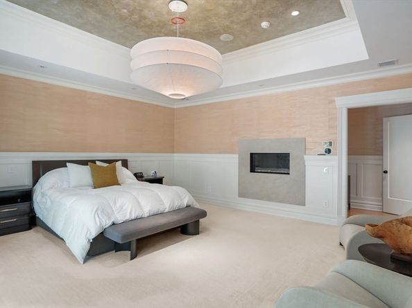 55 Ridge Hill Farm Rd, Wellesley MA 02482