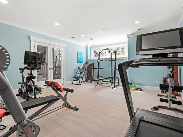 55 Ridge Hill Farm Rd, Wellesley MA 02482