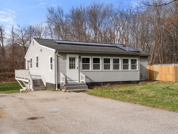 90 Leland Hill Rd, Sutton MA 01590