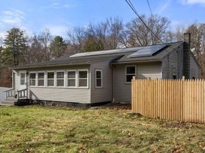 90 Leland Hill Rd, Sutton MA 01590