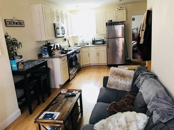 6 Baldwin Place, Boston MA 02113