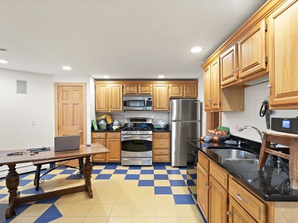 20 Calder Street, Gloucester MA 01930