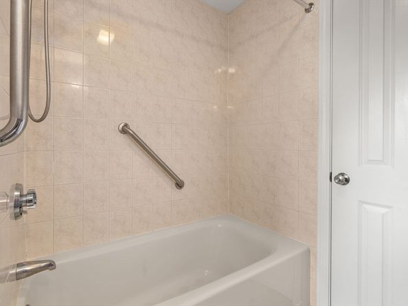 120 Prospect St, Ashland MA 01721