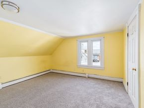 197 E. Main 2, Gloucester MA 01930