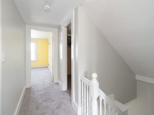 197 E. Main 2, Gloucester MA 01930