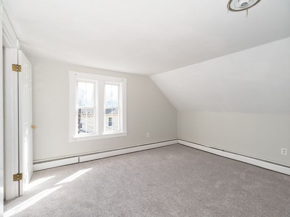 197 E. Main 2, Gloucester MA 01930