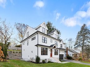 19 Town Way, Winchester MA 01890