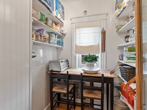 10-12 Otis St, Fitchburg MA 01420