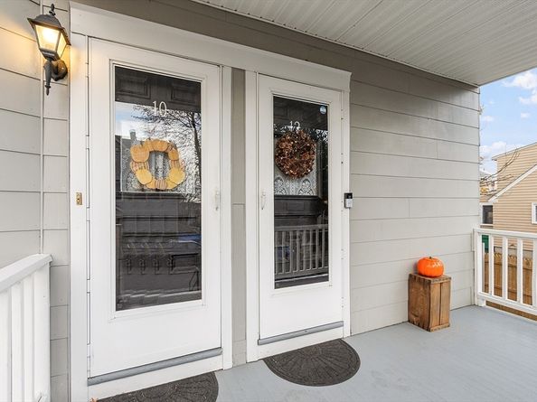 10-12 Otis St, Fitchburg MA 01420