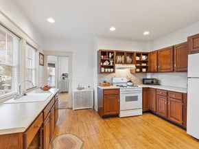 10-12 Otis St, Fitchburg MA 01420