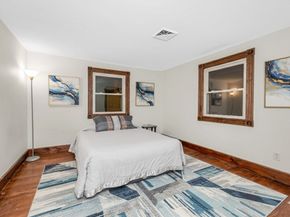 33 West St, Westford MA 01886