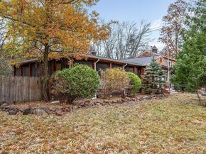 33 West St, Westford MA 01886