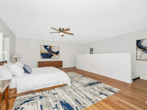 33 West St, Westford MA 01886