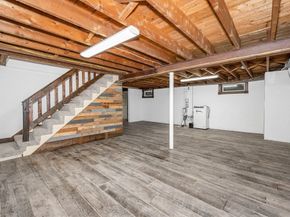 33 West St, Westford MA 01886