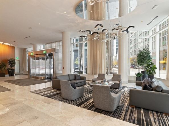 50 Liberty Dr 11L, Boston MA 02210