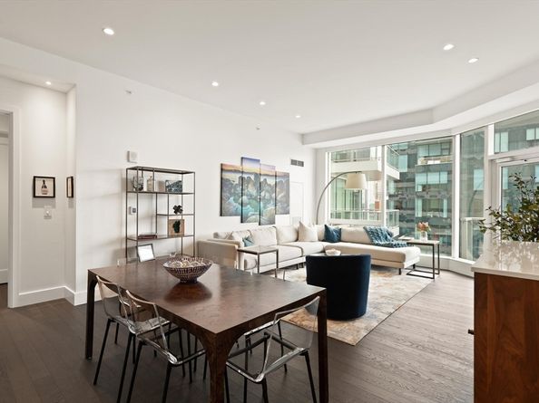 50 Liberty Dr 11L, Boston MA 02210