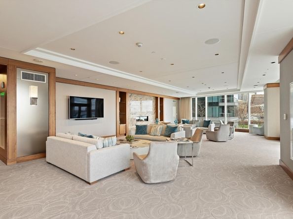 50 Liberty Dr 11L, Boston MA 02210