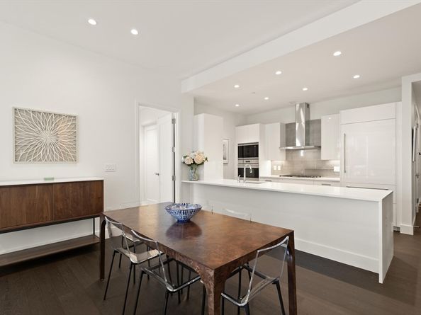 50 Liberty Dr 11L, Boston MA 02210