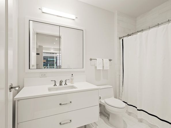 50 Liberty Dr 11L, Boston MA 02210