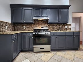 15 Mclellan St, Boston MA 02121