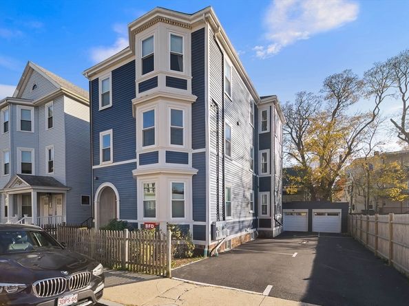 9-11 Boynton Street 2, Boston MA 02130